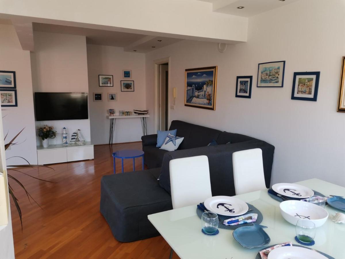 1 Apartmant & 1 Delux Room With Bathroom Dubrovnik Exteriör bild