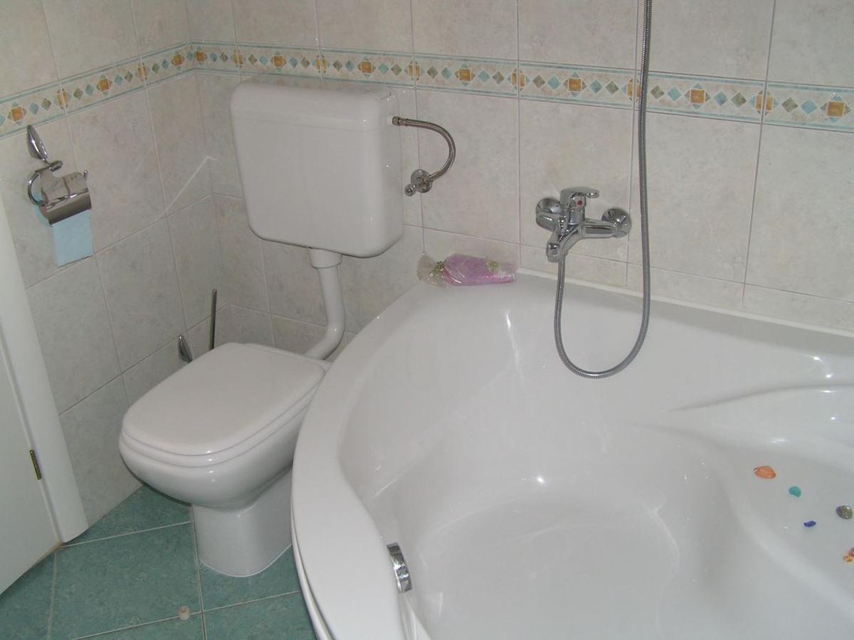 1 Apartmant & 1 Delux Room With Bathroom Dubrovnik Rum bild