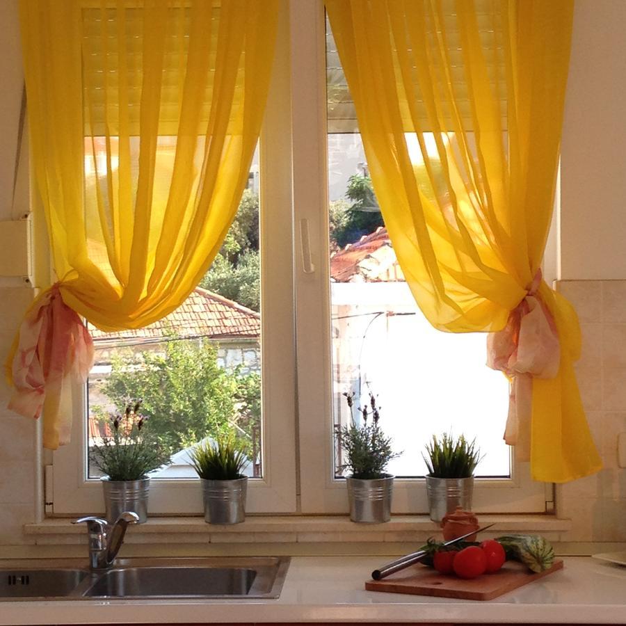 1 Apartmant & 1 Delux Room With Bathroom Dubrovnik Exteriör bild